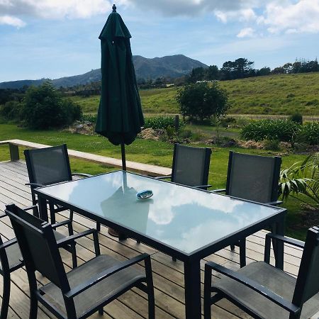 The Camel At Araiawa Raio Lodge Pukenui 外观 照片