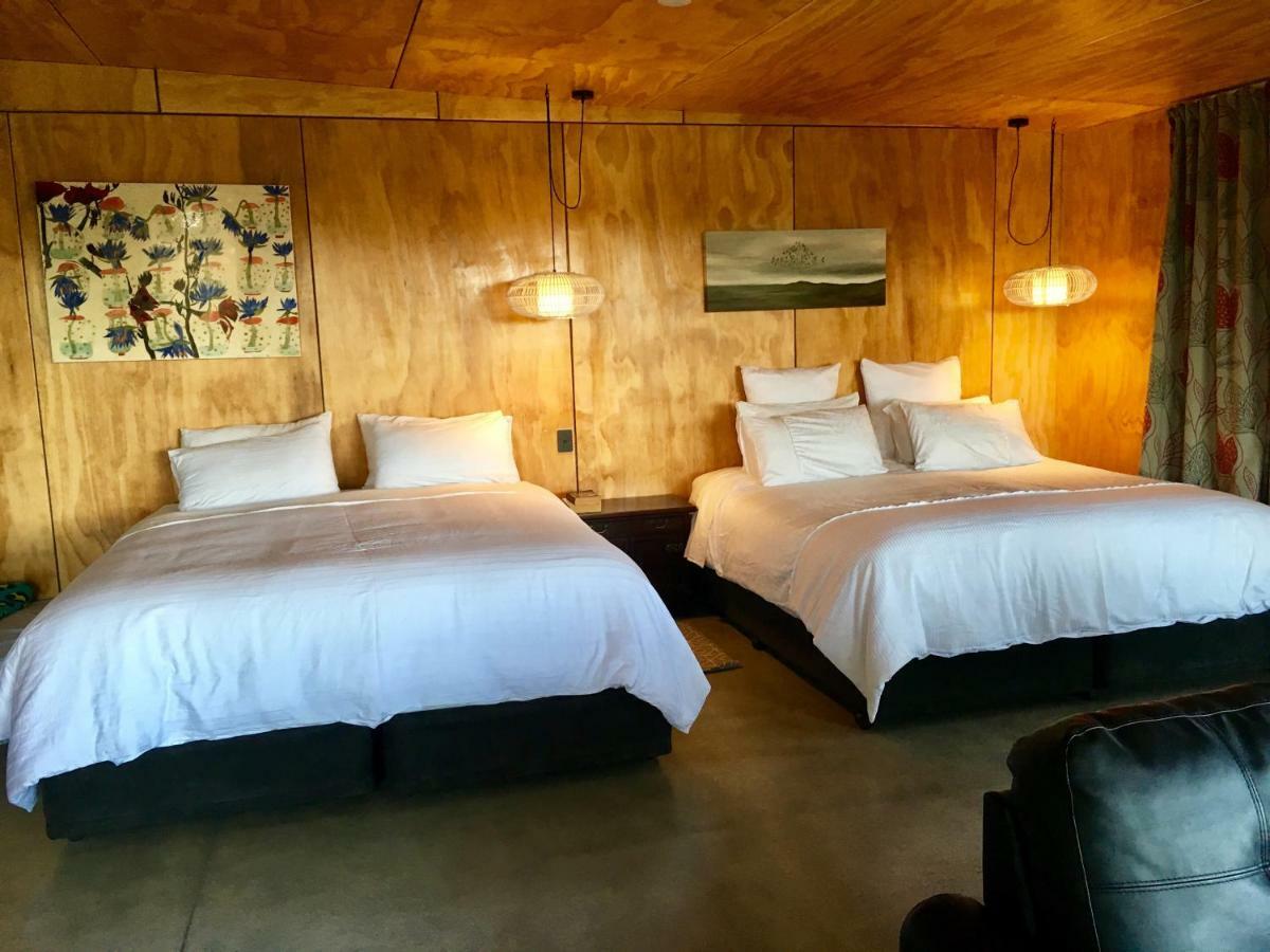 The Camel At Araiawa Raio Lodge Pukenui 外观 照片